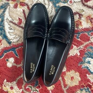 GH Bass Whitney Weejuns Loafers